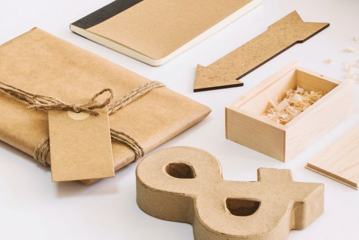 5 Things to Know Before Buying Wholesale Cardstock in 2025